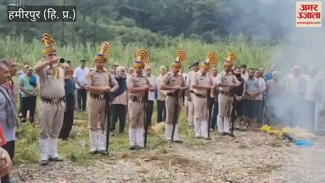 Hamirpur Soldier posted in Pathankot dies of heart attack last rites performed with state honours in Maleda