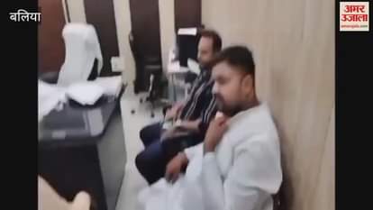 Electricity department officer beaten up with slippers in ballia