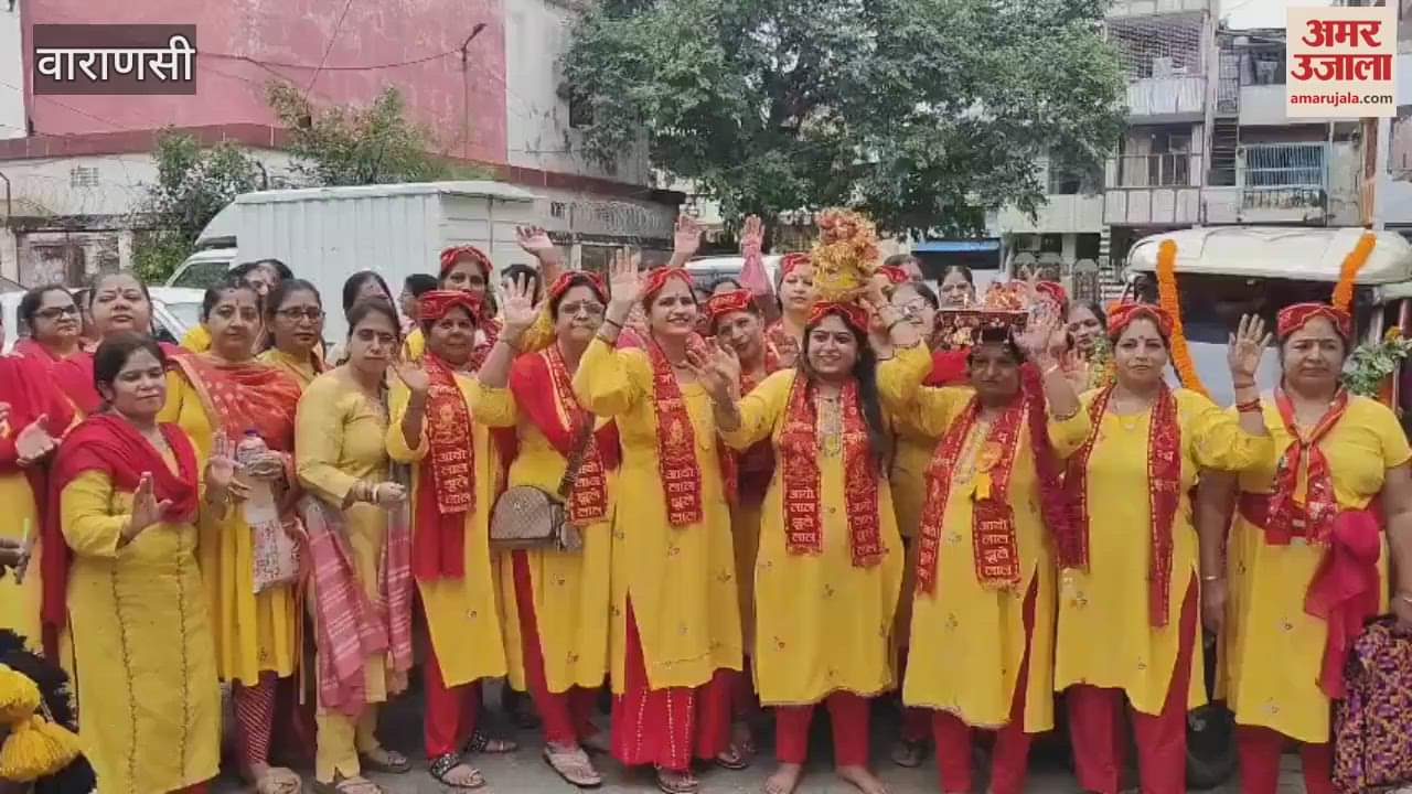 Women took out procession on Jhulelal Chaliya festival in varanasi