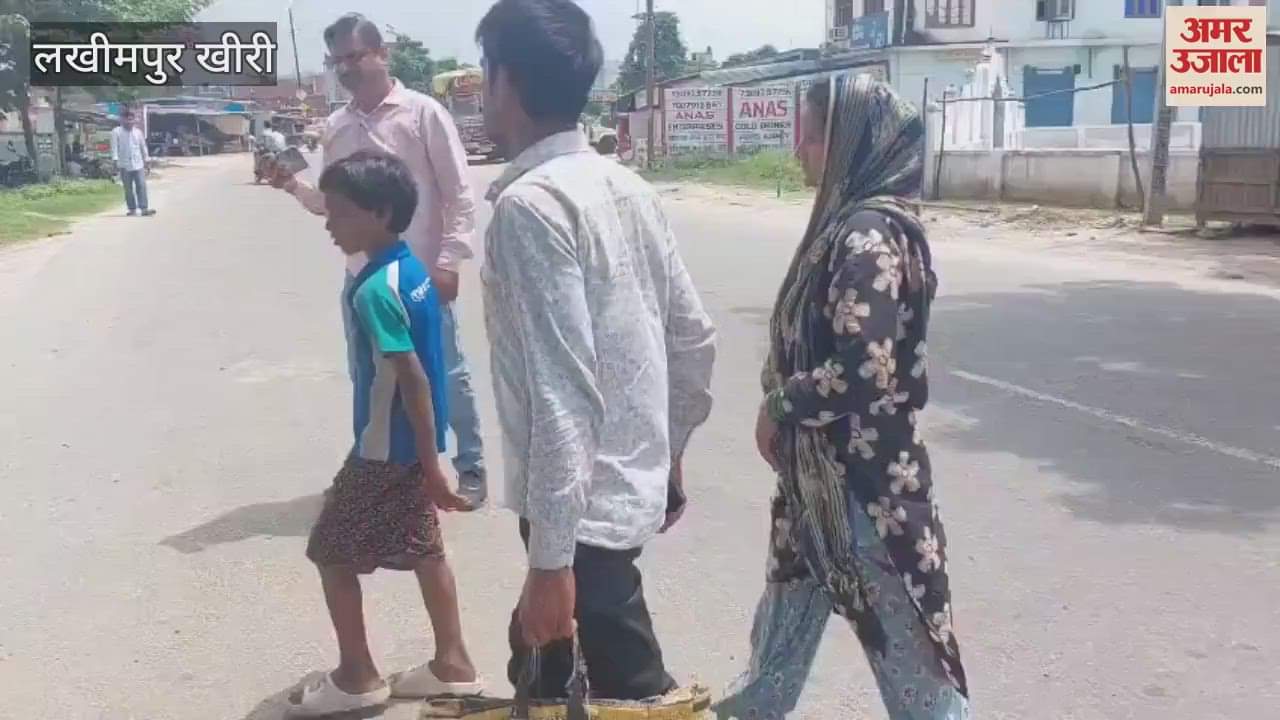 father reached the DM office with the dead body of the newborn in a bag