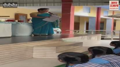 ADM Ritu Poonia gave a message to the girl students in Pilibhit