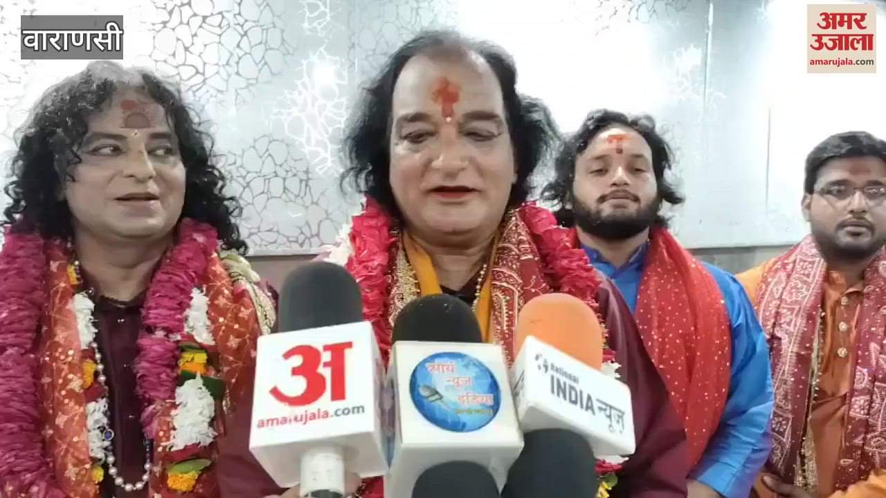 Artists gave wonderful performance in front of Maa Kushmanda