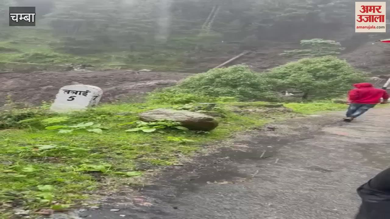 Chamba Cloud burst in Dalhousie Talai damage to vehicles and transformers