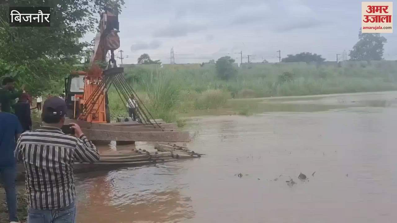 Bijnor: Old railway sleepers inserted in Balawali