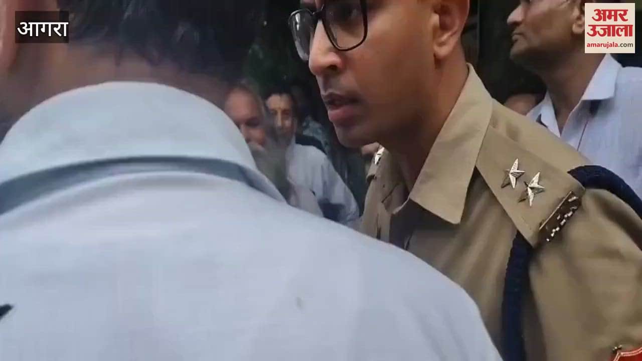 police stopped Janjodo Yatra, advocates sat on dharna