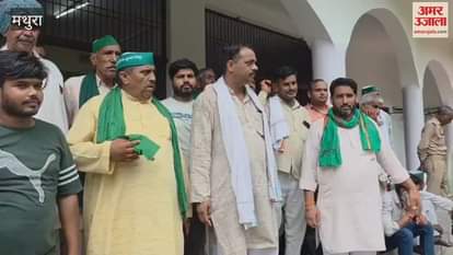 Farmers are upset due to non-availability of fertilizers