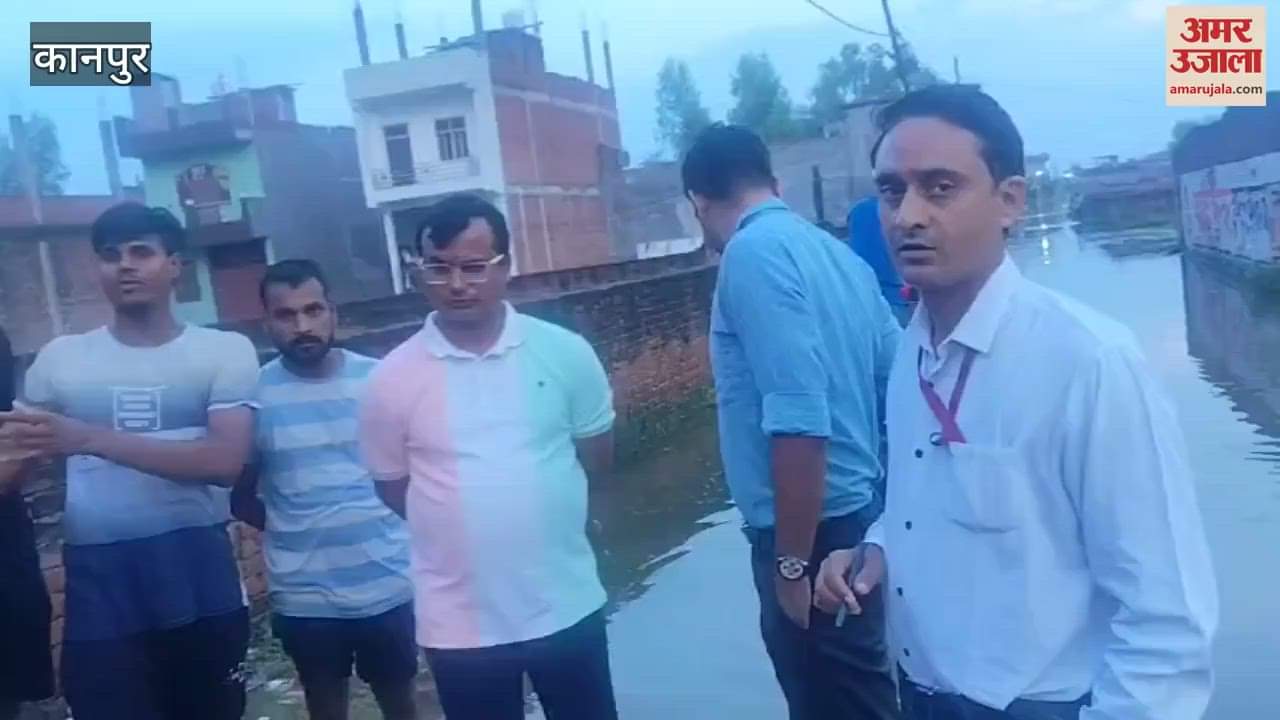 Naib Tehsildar did a surprise inspection of flood affected areas