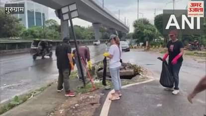 Foreigners came out on the streets to clean Gurugram city