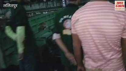 Lalitpur: Two coaches including the guard coach broke away from the moving goods train, causing chaos