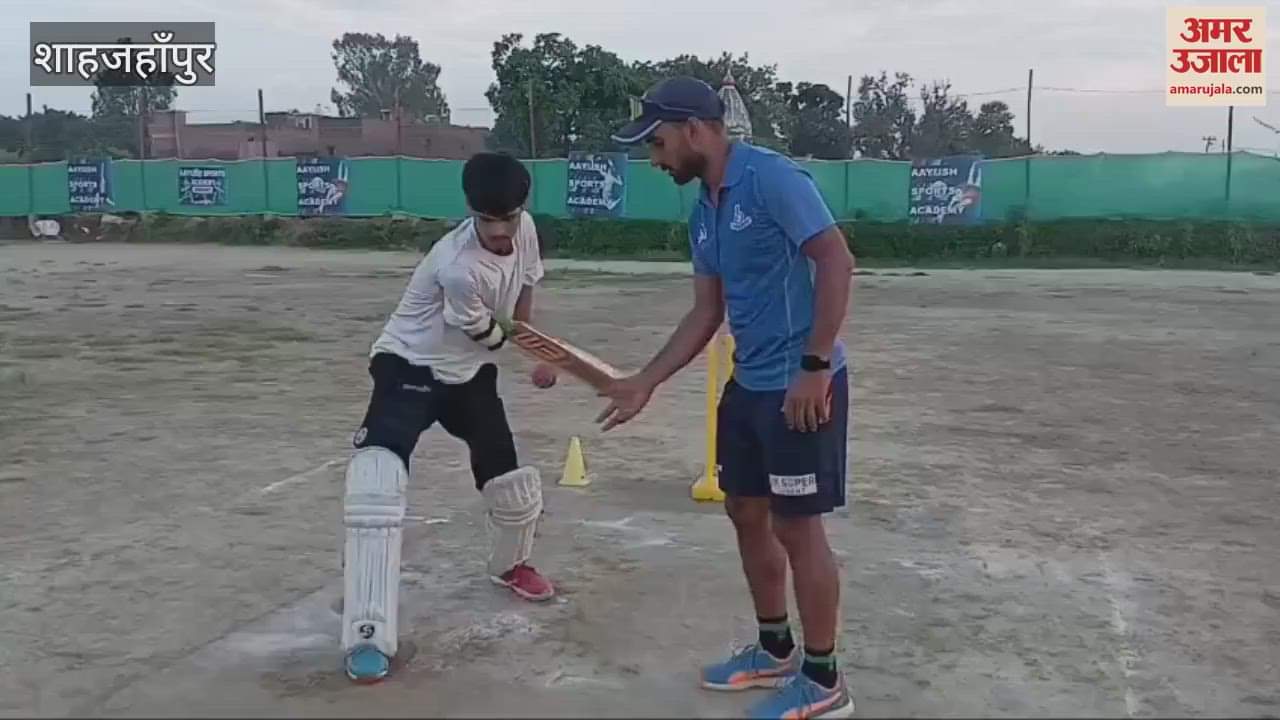 Arsalan bravely defeated his disability he is playing cricket