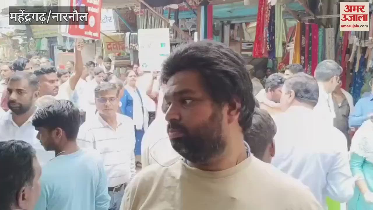 DMC met shopkeepers in Narnaul and made them aware about not encroaching