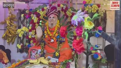 Bhandara organized in the ashram on the death anniversary of Sitaram Maharaj