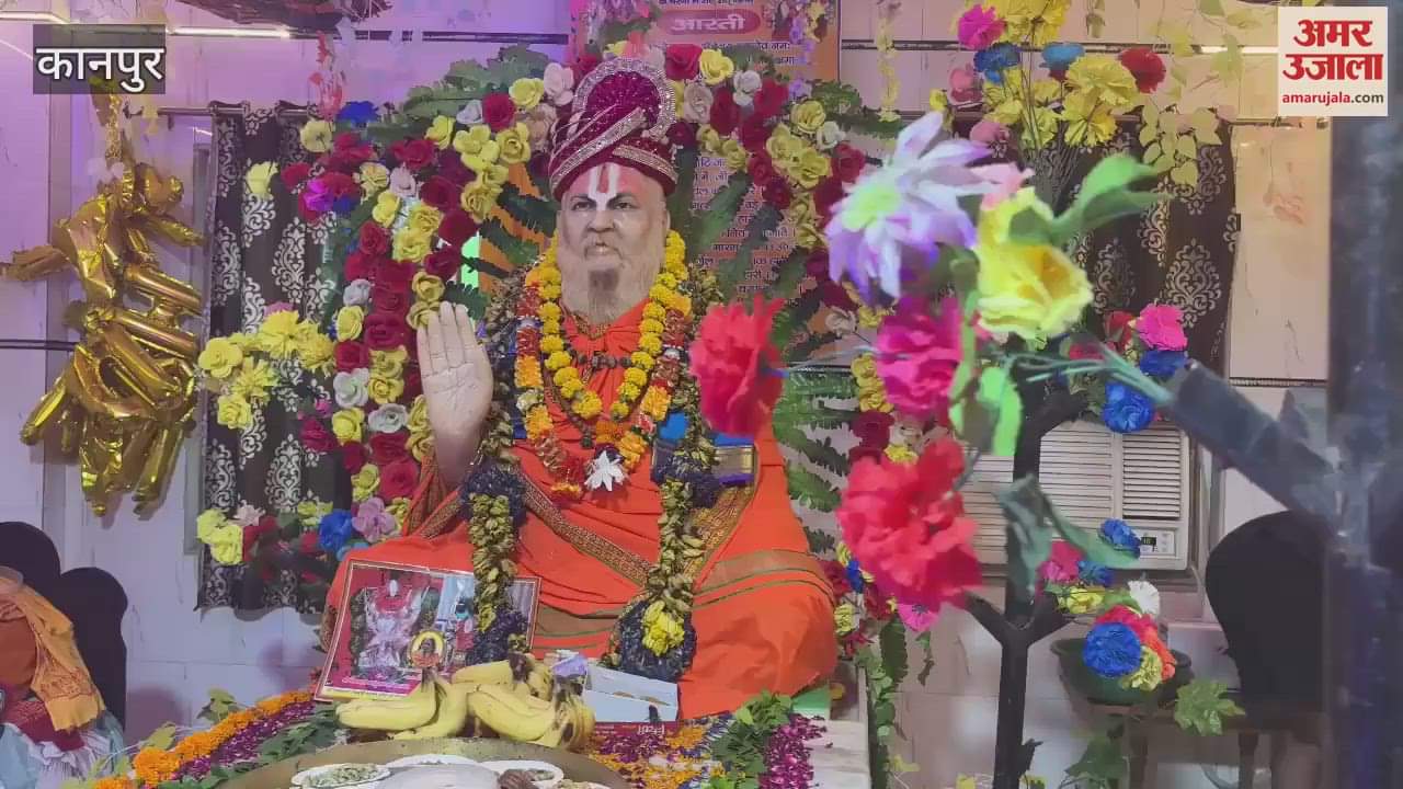 Bhandara organized in the ashram on the death anniversary of Sitaram Maharaj