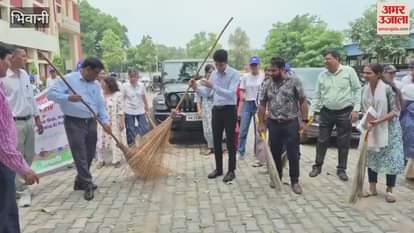 Cleanliness campaign launched in Bhiwani's women's college