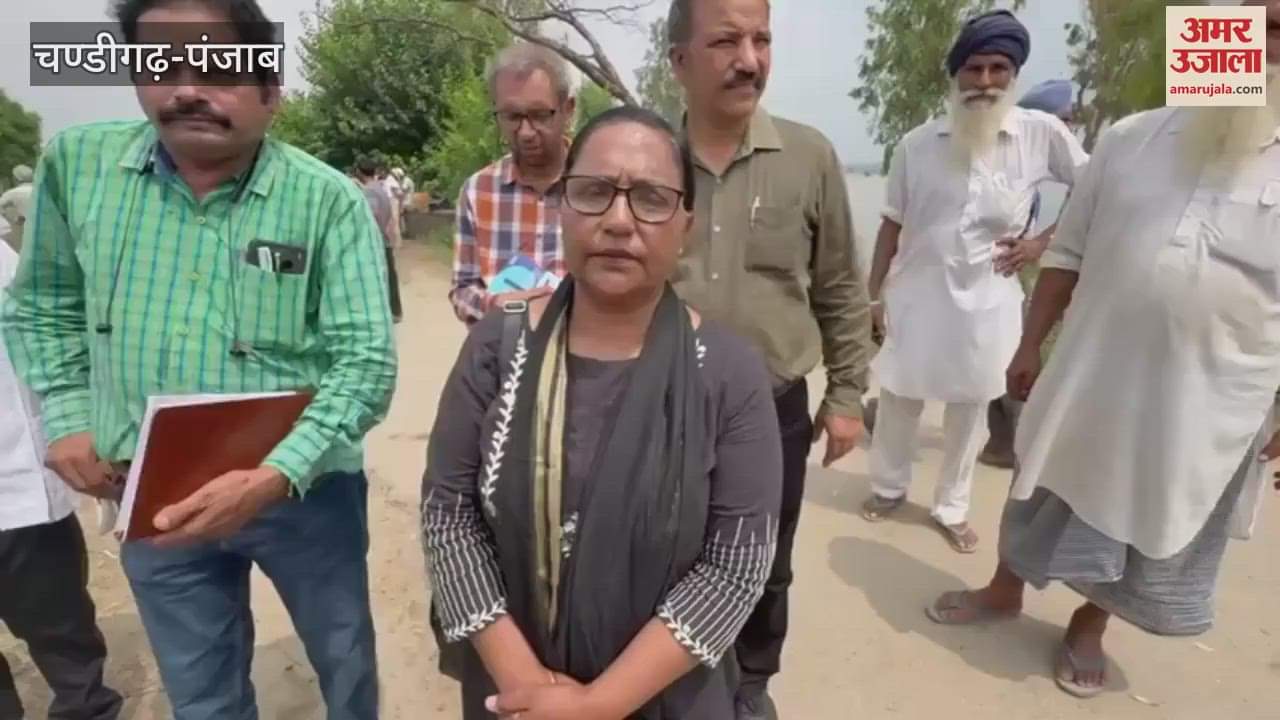 Medical camp in flood affected village Fateh Wala in Ferozepur