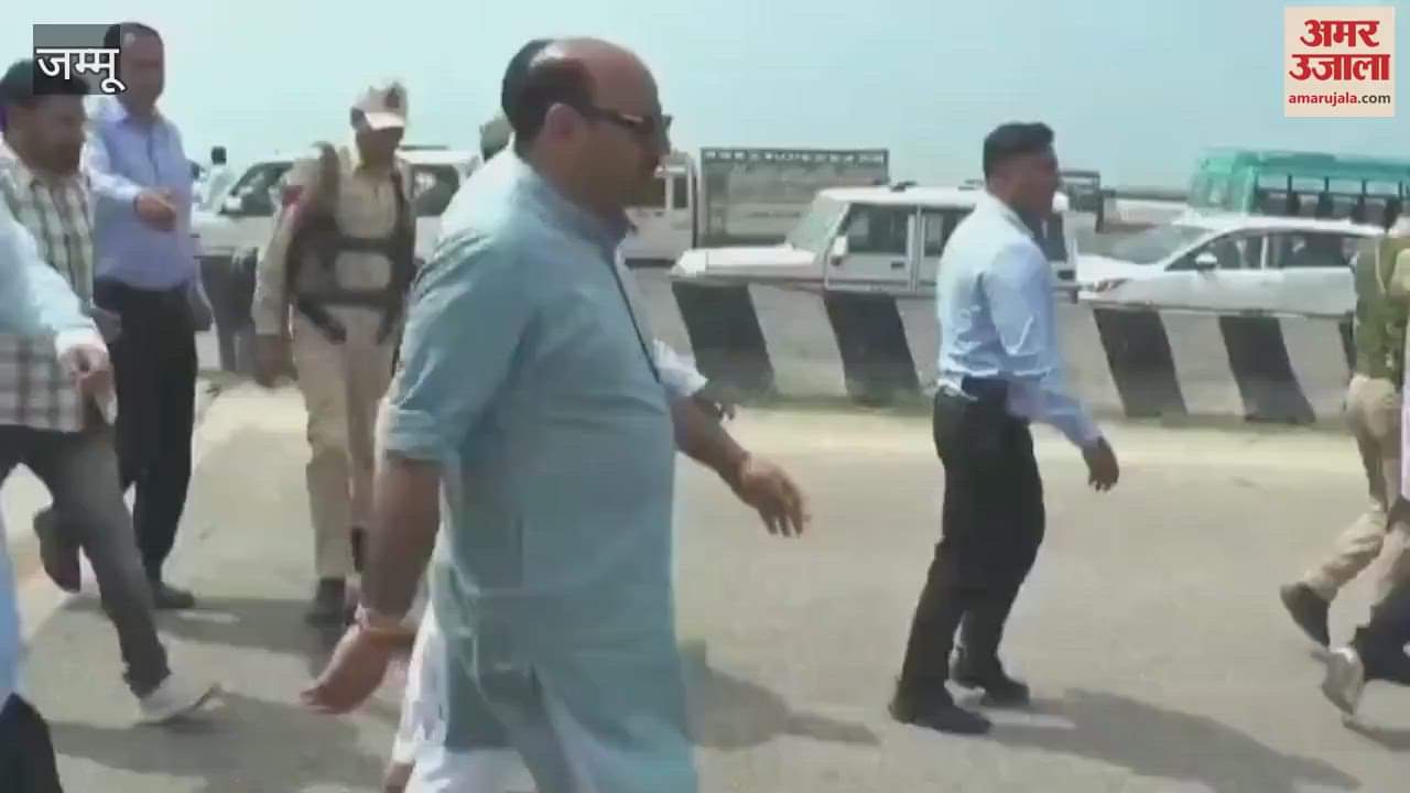 Deputy Chief Minister Surinder Chaudhary inspected the damaged Vijaypur Devika bridge and directed for early repair