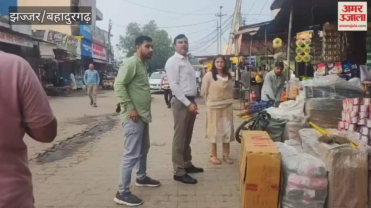 District Municipal Commissioner inspected the cleanliness system in Beri of Jhajjar and gave instructions to the municipal officials