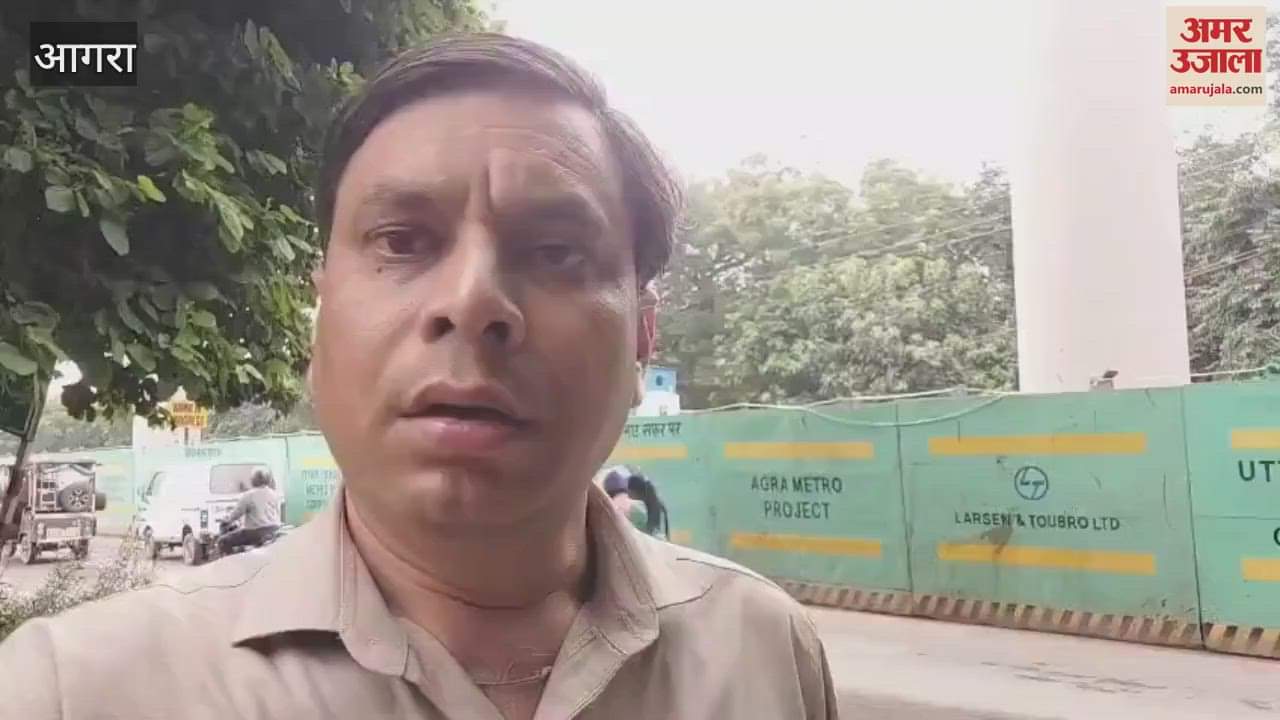 Agra accident MG Road