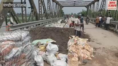 Villagers in Ferozepur allege that the MLA came, got down from the car, got his photo clicked and left