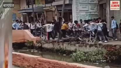 Baghpat: Two groups of students clash over molestation of student, video goes viral