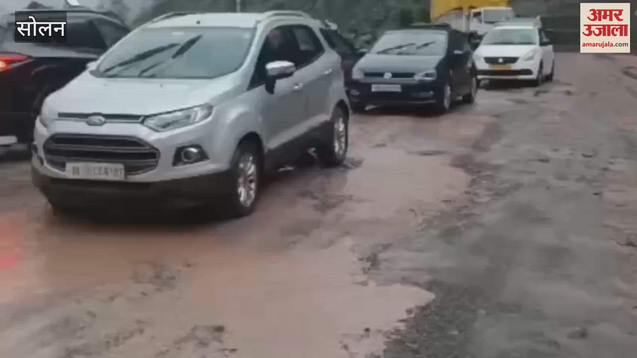 Solan Stones falling from the hill intermittently at Chakkimod