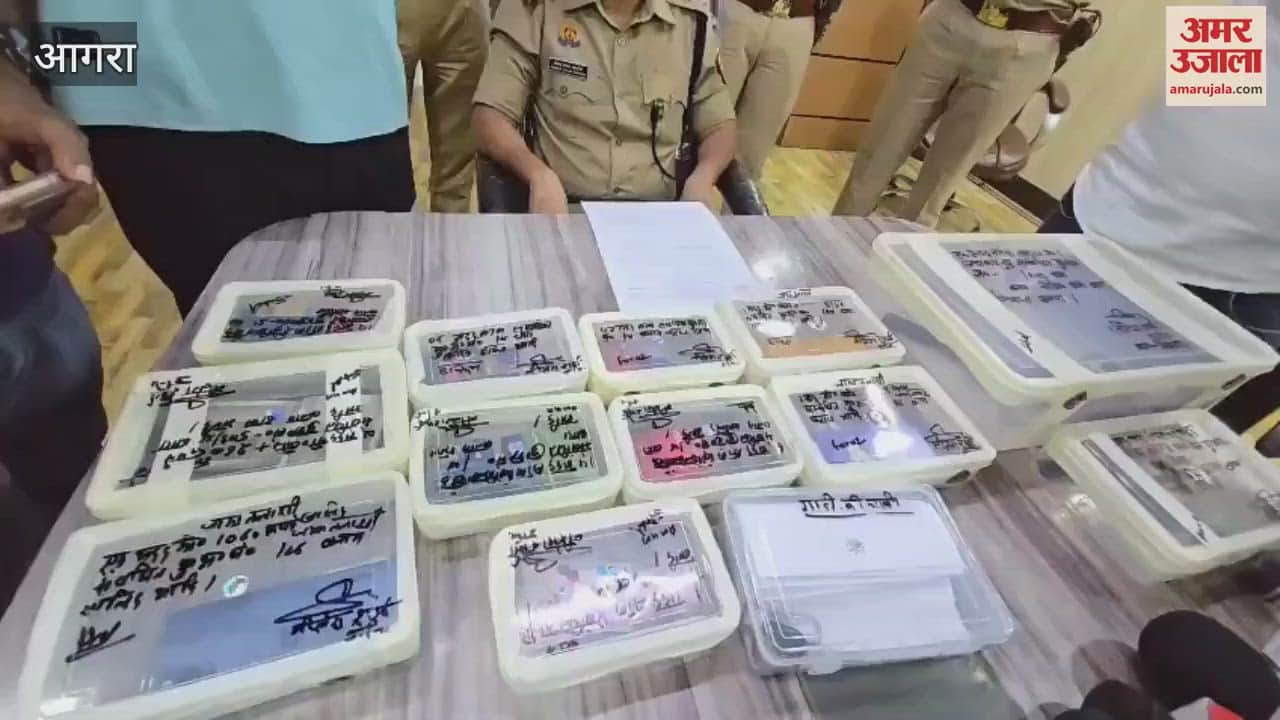 Police caught fraudsters who changed ATM cards