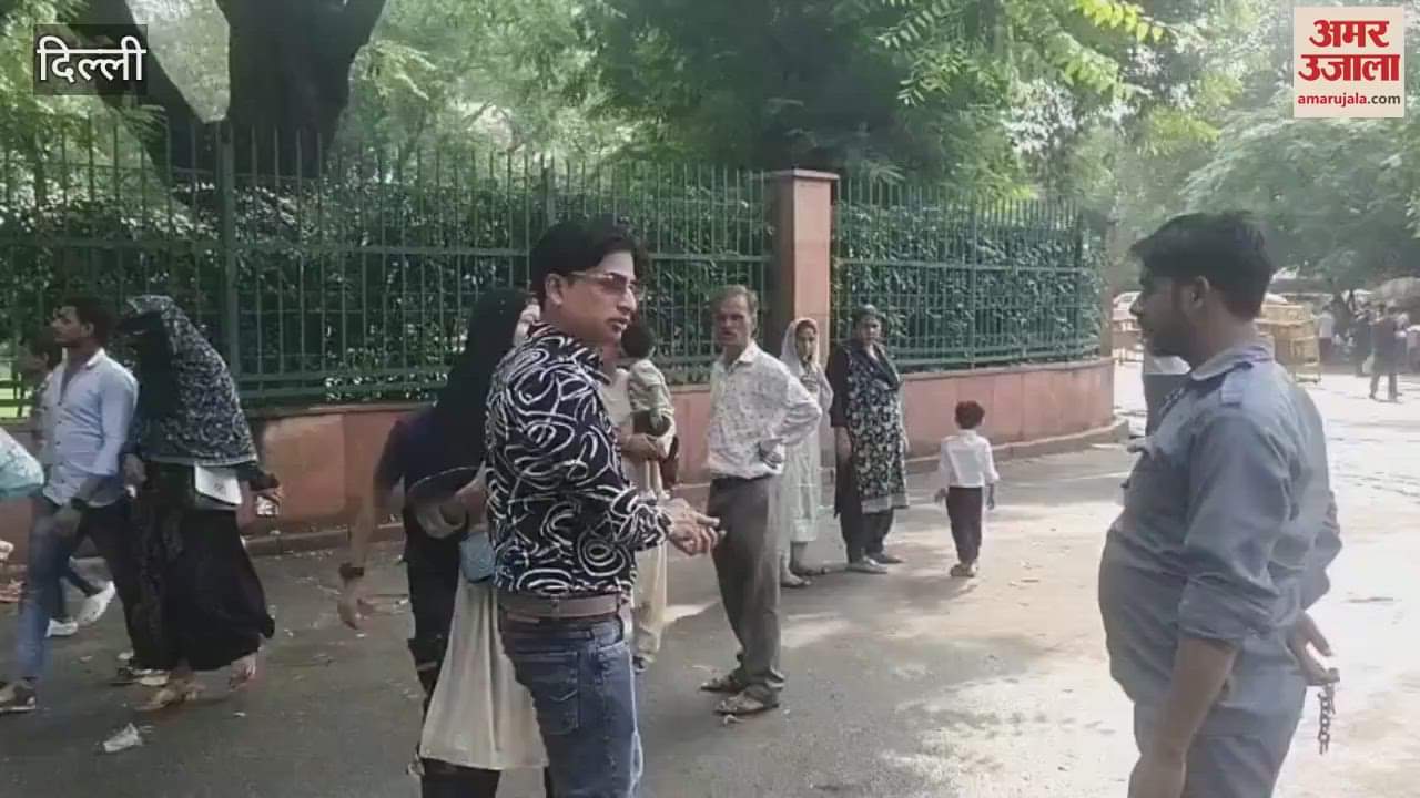 Delhi zoo closed due to bird flu outbreak tourists disappointed