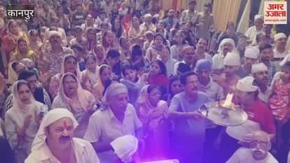 Mahaarati was performed in the Ganpati festival in Govind Nagar Hanuman Park