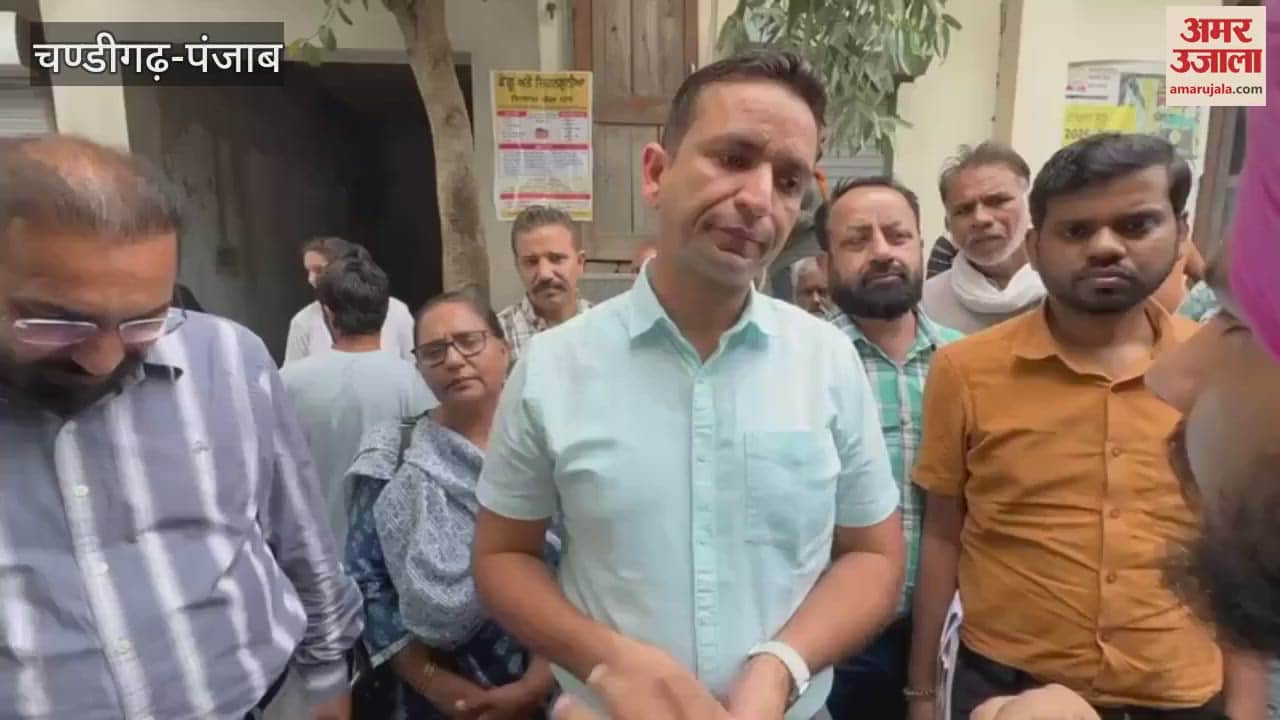 Special Secretary Health Ghanshyam Thori visited Ferozepur flood affected villages