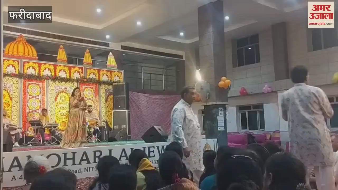 Radha Rani s birthday celebration was organized by Shri Radhe Mitra Mandal in Faridabad