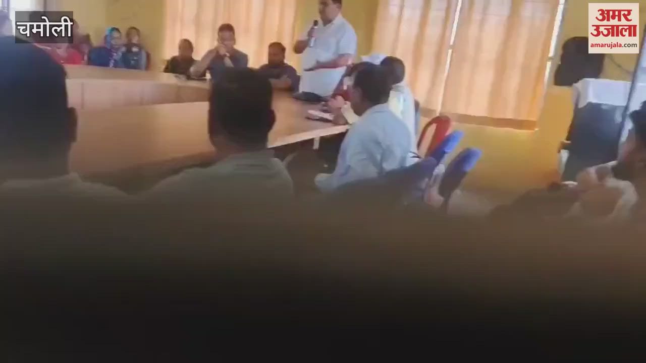 meeting was organized to solve the health problems of Gairsain