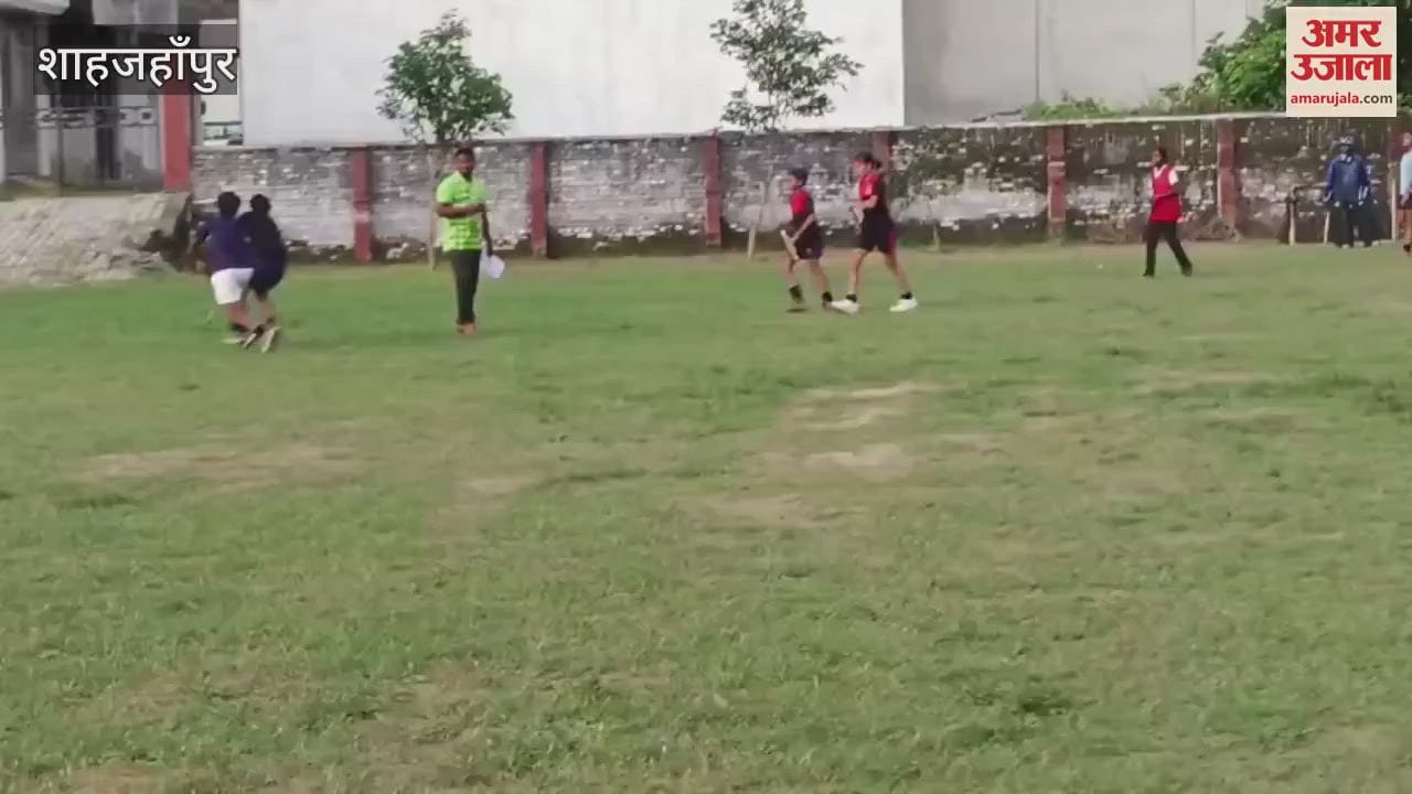 Women players showed their strength in hockey trials in Shahjahanpur