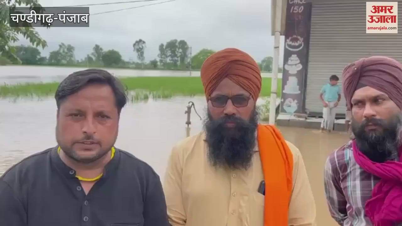 Flood victims came to Guruharsahayya's Misri Wala Ashram and stayed there