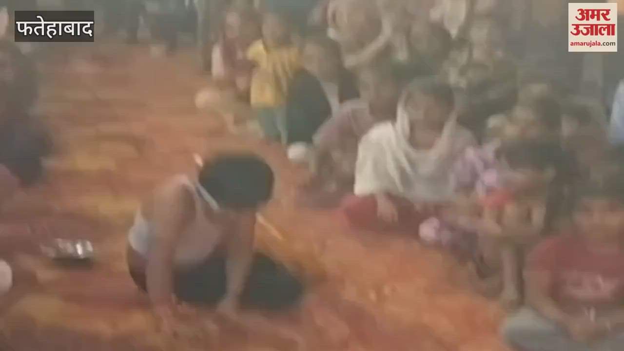 Devotees danced on beautiful tableaux during Shri Ganesh Mahotsav in Tohana, Fatehabad