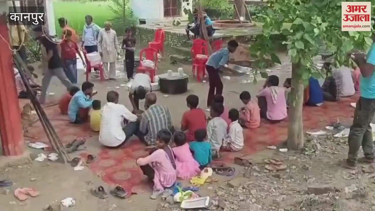 series of bhajans were held along with Sundarkand on Budhwa Mangal in Hanuman temple