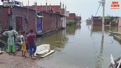 Ganga river overflows again, 21 cm away from danger mark
