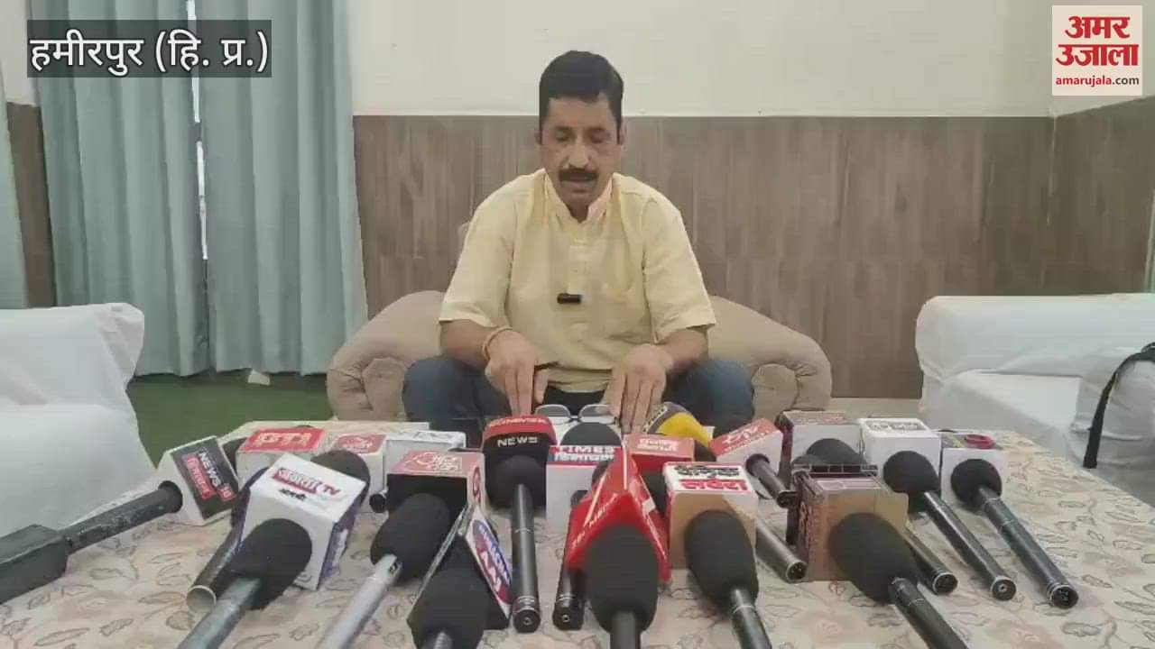 Hamirpur Suman Bharti said MP Anurag Thakur was unable to present Himachal's case in the center