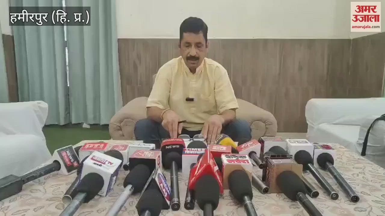 Hamirpur Suman Bharti said MP Anurag Thakur was unable to present Himachal's case in the center
