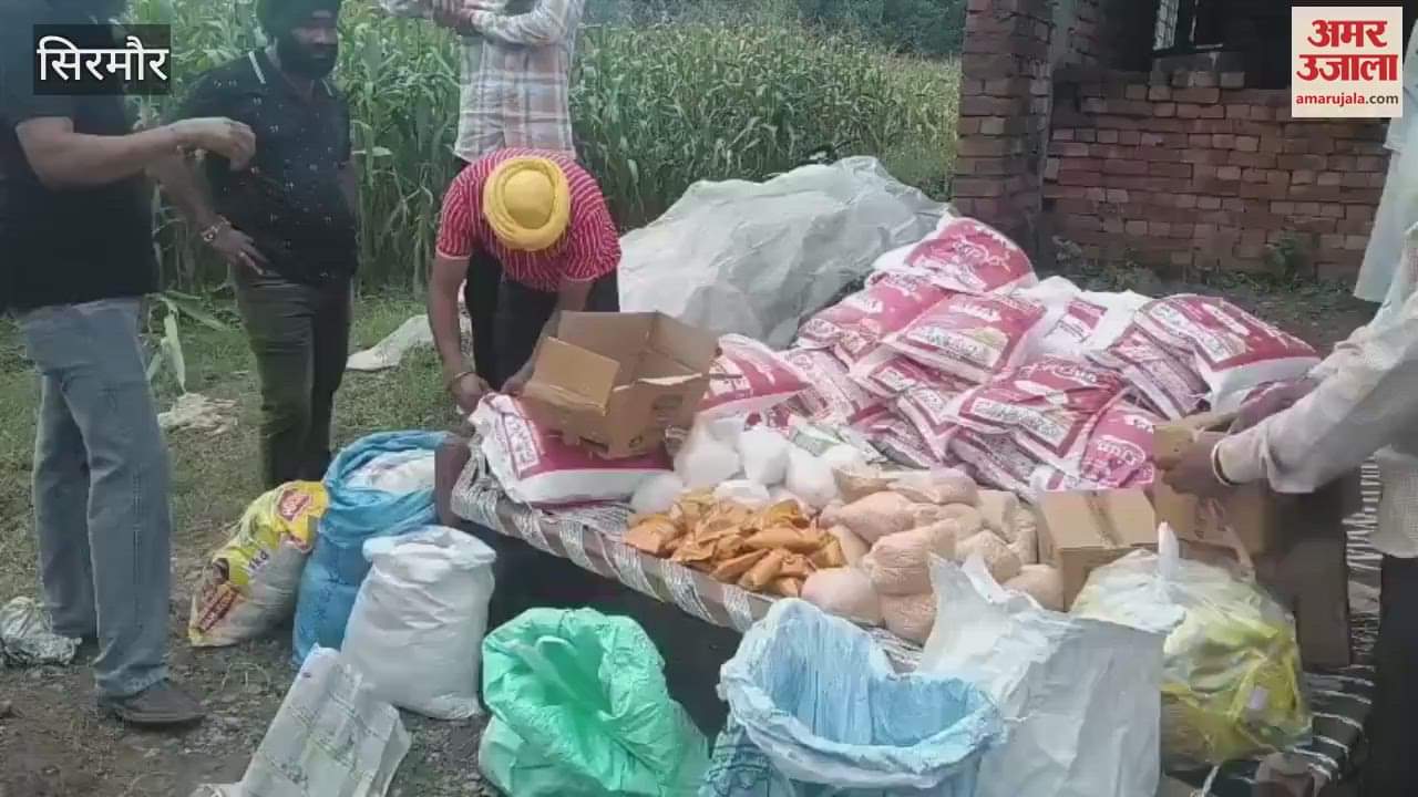 Sirmour Dashmesh Roti Bank came forward to help the disaster affected people