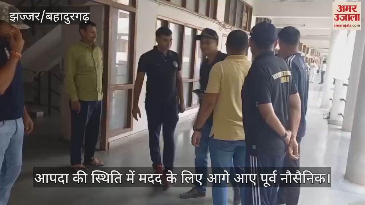 Former naval officers came forward to help in flood