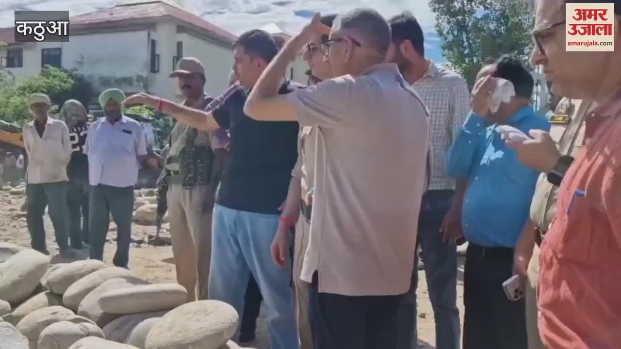 DC Kathua reviews restoration measures along Ravi River bank and Flood-affected areas