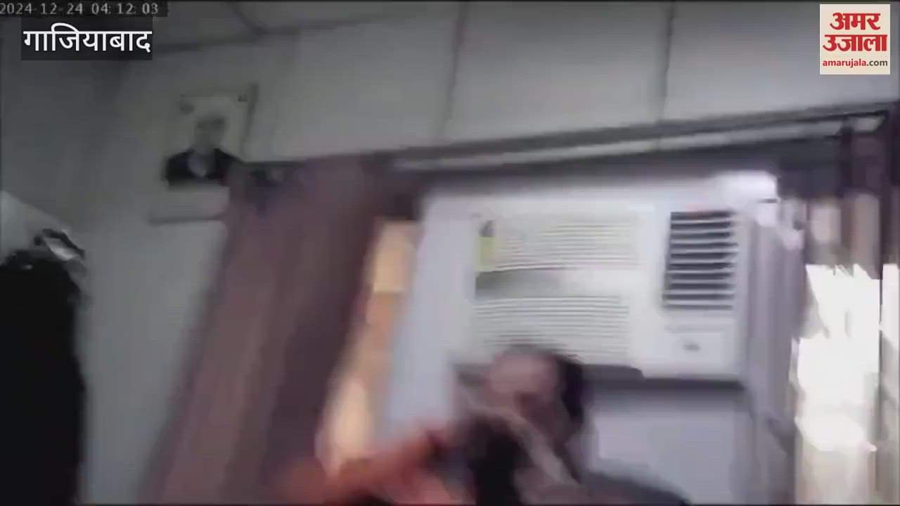 Video of Sahibabad Mandi secretary being bribed is going viral