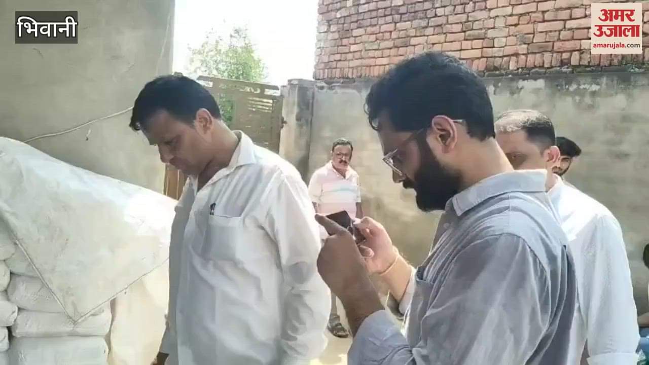 In Bhiwani, the team of Chief Minister's Flying Squad and Food Safety Officer busted a fake ghee manufacturing factory