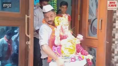 devotees took out a grand procession Before Ganesh Visarjan in Hapur