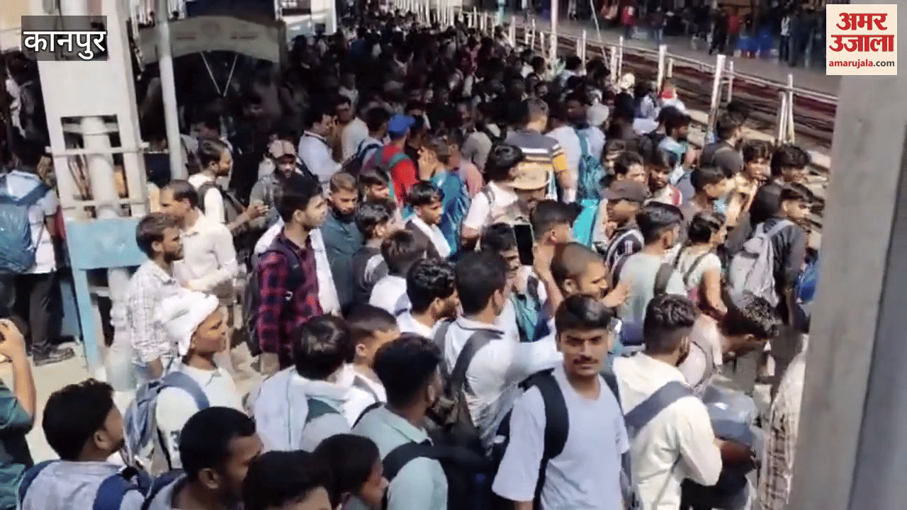 On the first day of PET, Central Station as well as special and regular trains were occupied by candidates