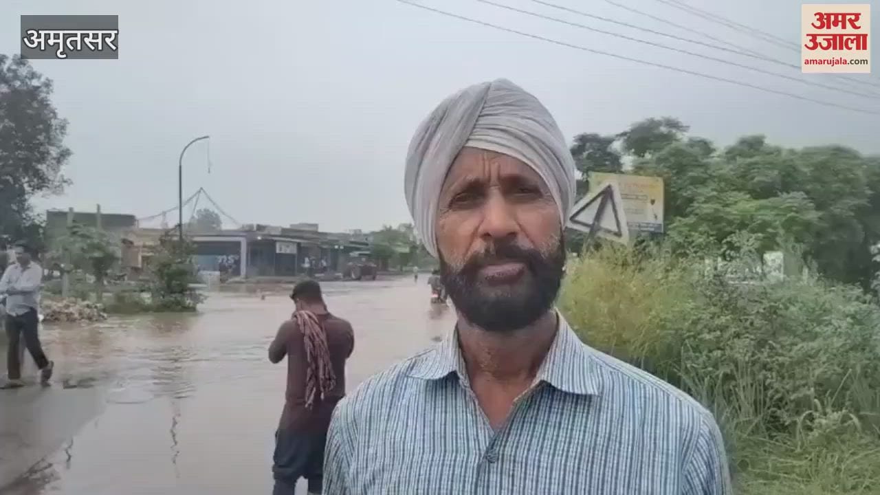 People gave information about the condition of Ramdas who was surrounded by water