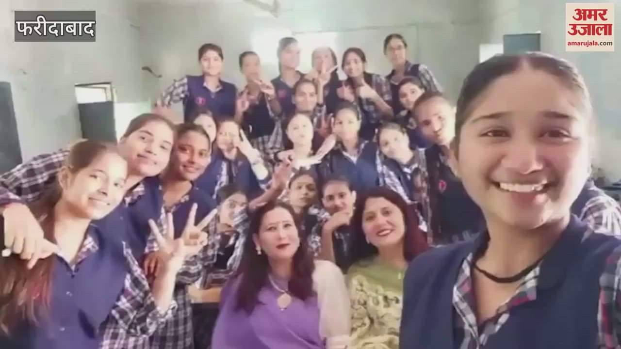 Students honored teachers on Teachers' Day