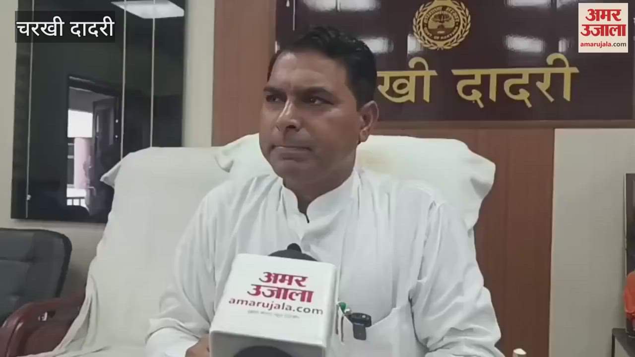 Chairman Bakshiram said in Charkhi-Dadri- all 21 ward councilors should give proposals to build three streets each