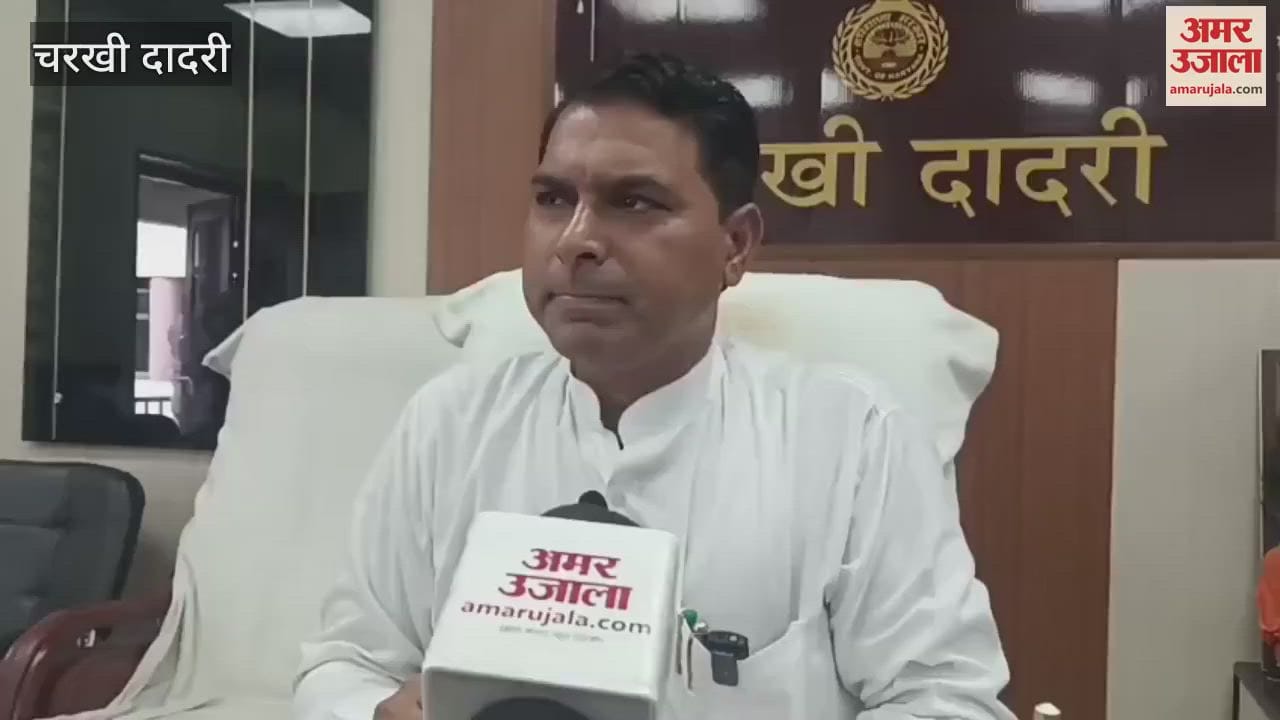 Chairman Bakshiram said in Charkhi-Dadri- all 21 ward councilors should give proposals to build three streets each
