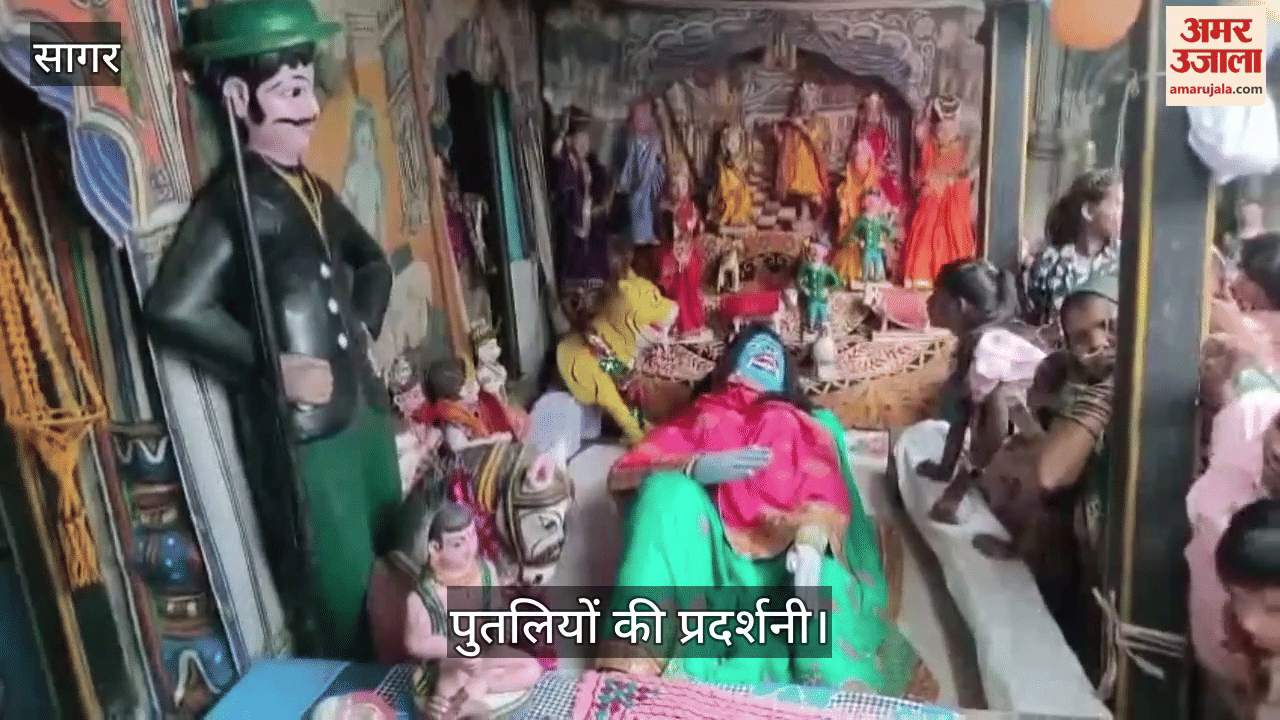 Public awareness is created through painting of 208 year old statues: This exhibition is unique